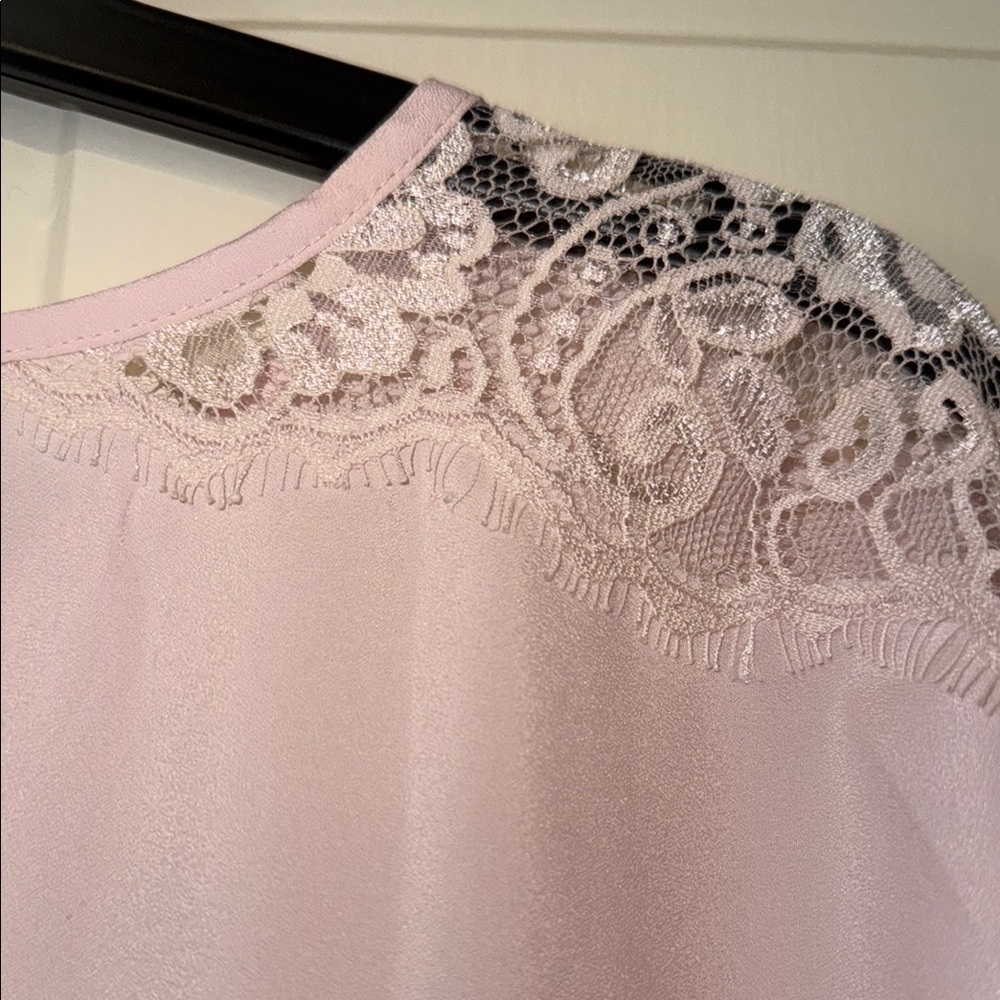 Old Navy Elegant Pink Lace 3/4 Sleeve Women's lightweight Top small - Picture 3 of 5